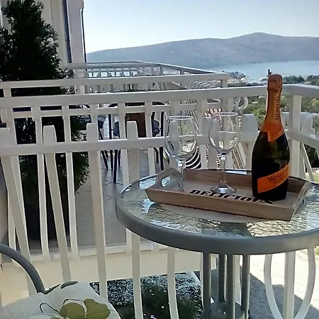 View アパート *
