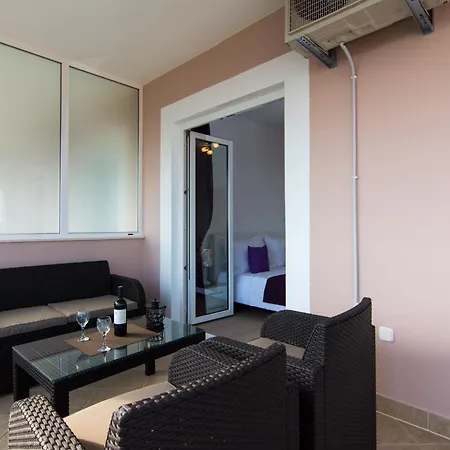 View Apartment *